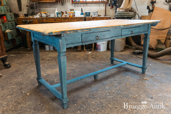 154 Antiquitaet zu verkaufen Bruegge Antik Ostern 2026 - Brügge Antik