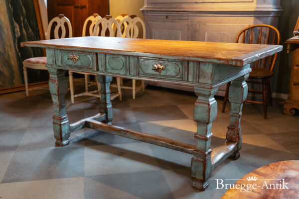 184 Antiquitaet zu verkaufen Bruegge Antik Ostern 2026 - Brügge Antik