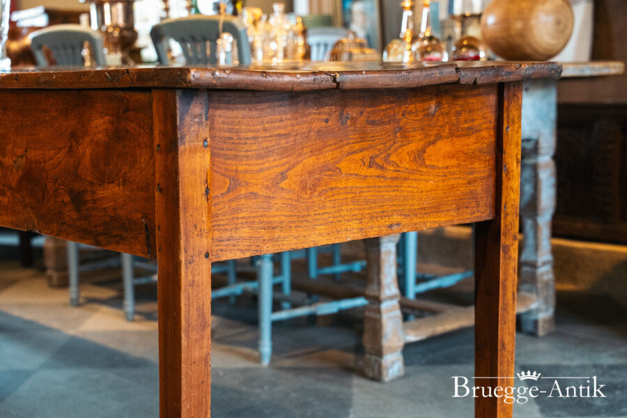 076 Antiquitaet zu verkaufen Bruegge Antik Ostern 2026 - Brügge Antik