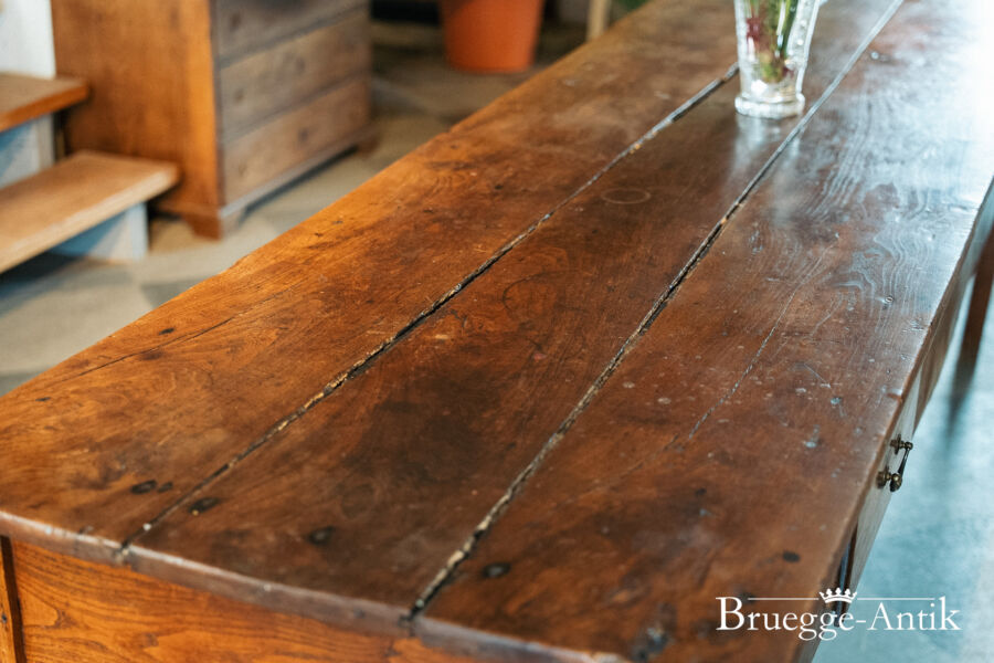 086 Antiquitaet zu verkaufen Bruegge Antik Ostern 2026 - Brügge Antik