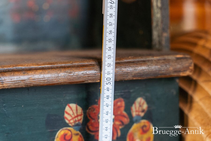 102 Antiquitaet zu verkaufen Bruegge Antik Ostern 2026 - Brügge Antik