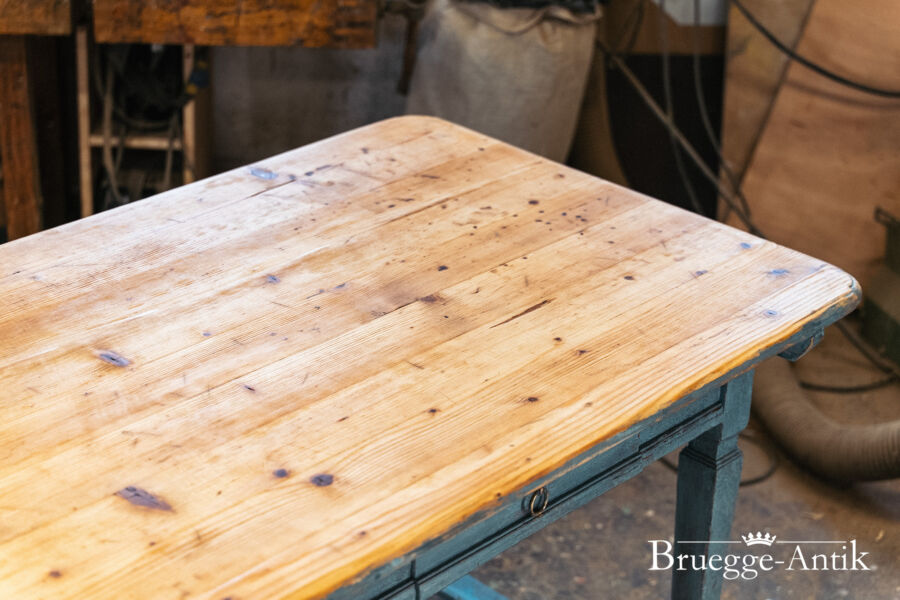 156 Antiquitaet zu verkaufen Bruegge Antik Ostern 2026 - Brügge Antik