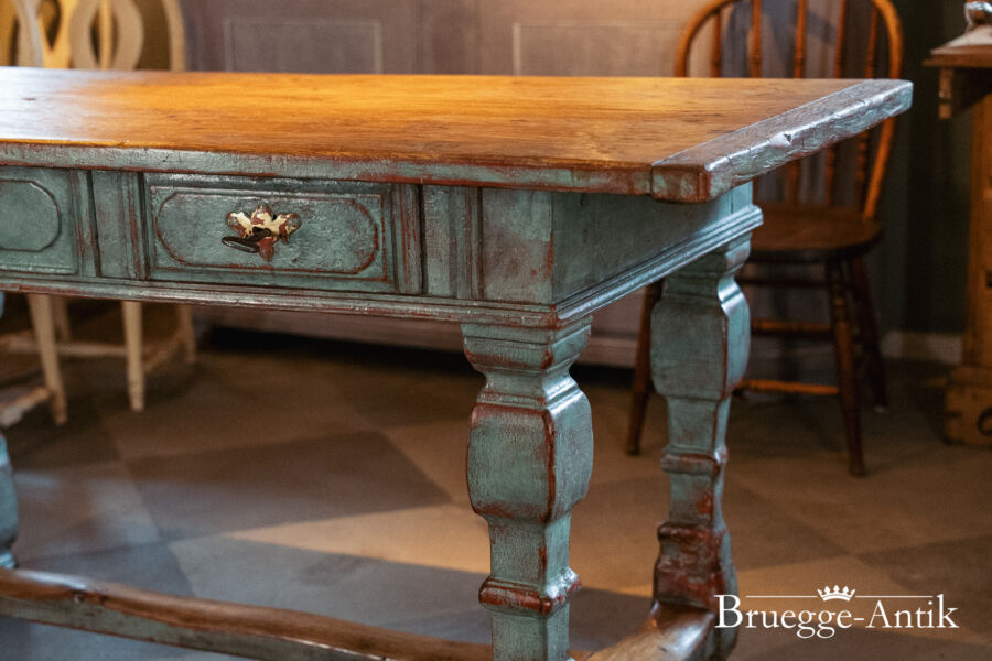 185 Antiquitaet zu verkaufen Bruegge Antik Ostern 2026 - Brügge Antik