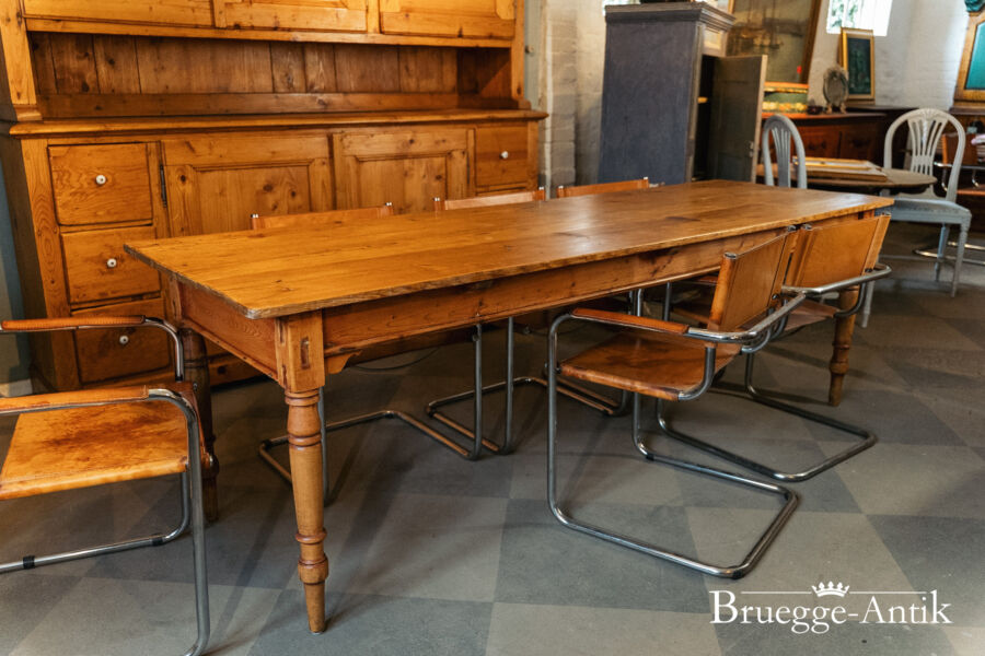 201 Antiquitaet zu verkaufen Bruegge Antik Ostern 2026 - Brügge Antik