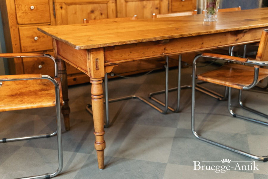 204 Antiquitaet zu verkaufen Bruegge Antik Ostern 2026 - Brügge Antik