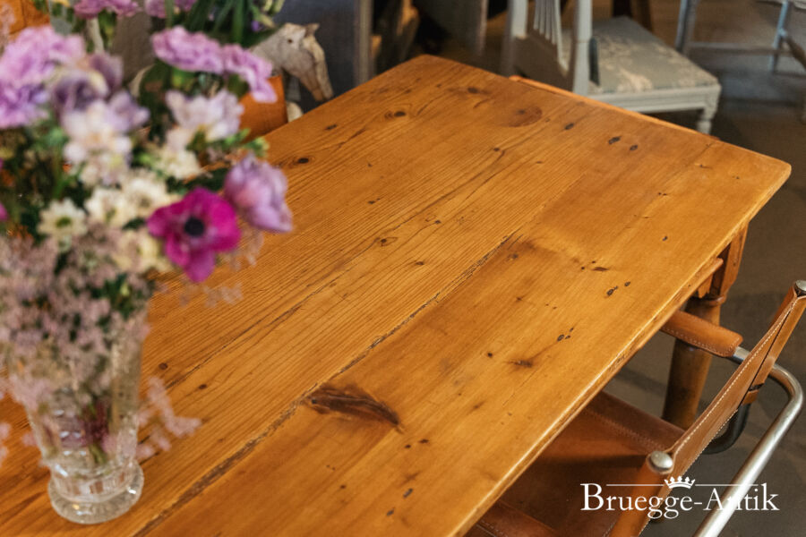 207 Antiquitaet zu verkaufen Bruegge Antik Ostern 2026 - Brügge Antik