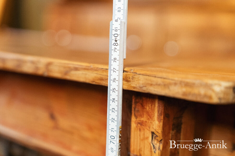 214 Antiquitaet zu verkaufen Bruegge Antik Ostern 2026 - Brügge Antik