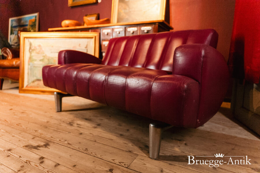 250 Antiquitaet zu verkaufen Bruegge Antik Ostern 2026 - Brügge Antik