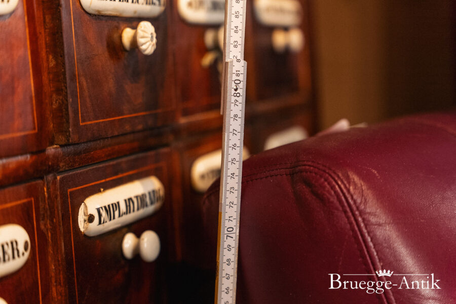 254 Antiquitaet zu verkaufen Bruegge Antik Ostern 2026 - Brügge Antik