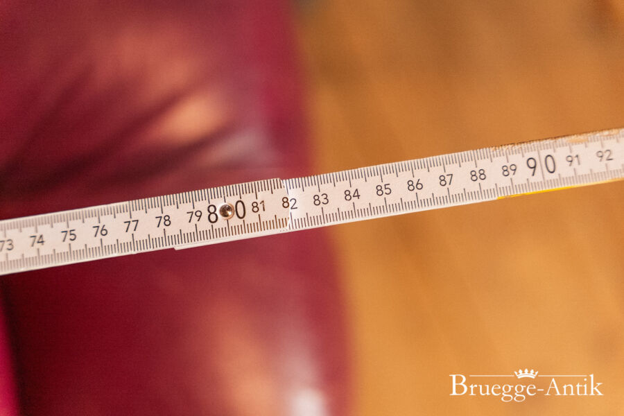 255 Antiquitaet zu verkaufen Bruegge Antik Ostern 2026 - Brügge Antik