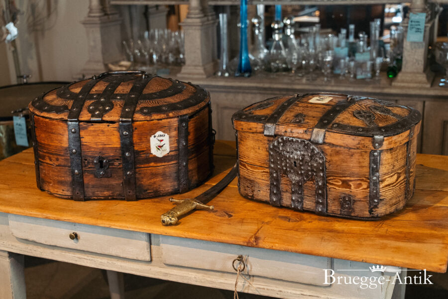 299 Antiquitaet zu verkaufen Bruegge Antik Ostern 2026 - Brügge Antik