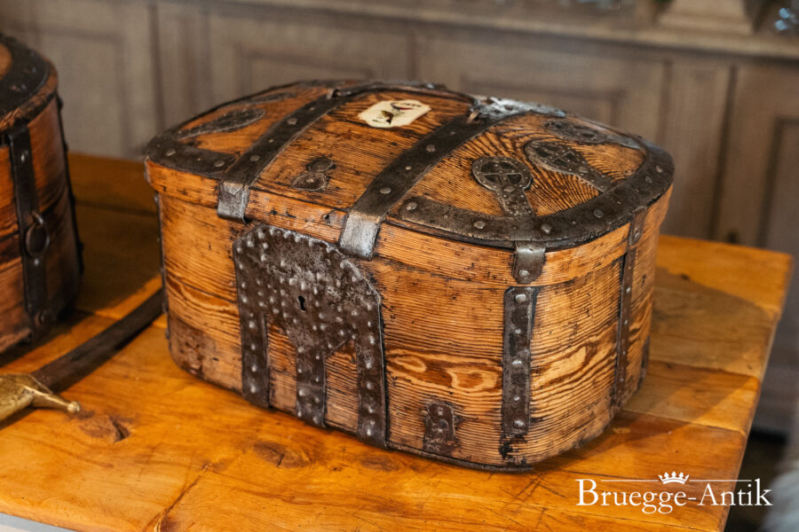 307 Antiquitaet zu verkaufen Bruegge Antik Ostern 2026 - Brügge Antik