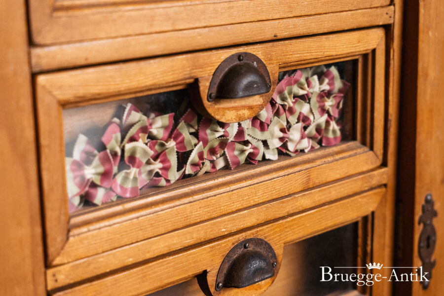 337 Antiquitaet zu verkaufen Bruegge Antik Ostern 2026 - Brügge Antik