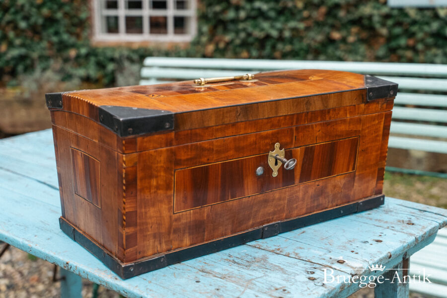 528 Antiquitaet zu verkaufen Bruegge Antik Ostern 2026 - Brügge Antik