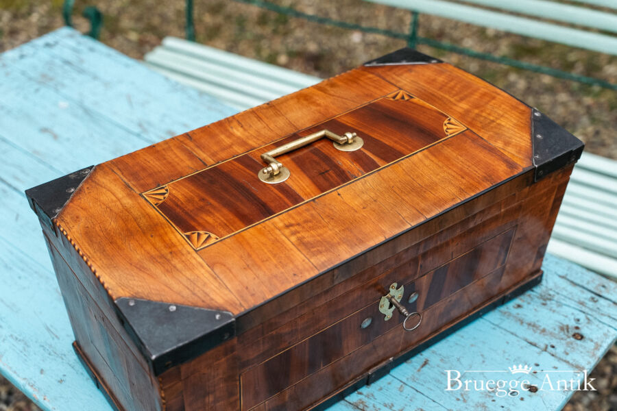 529 Antiquitaet zu verkaufen Bruegge Antik Ostern 2026 - Brügge Antik