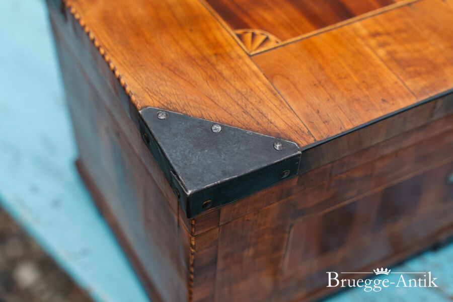 530 Antiquitaet zu verkaufen Bruegge Antik Ostern 2026 - Brügge Antik