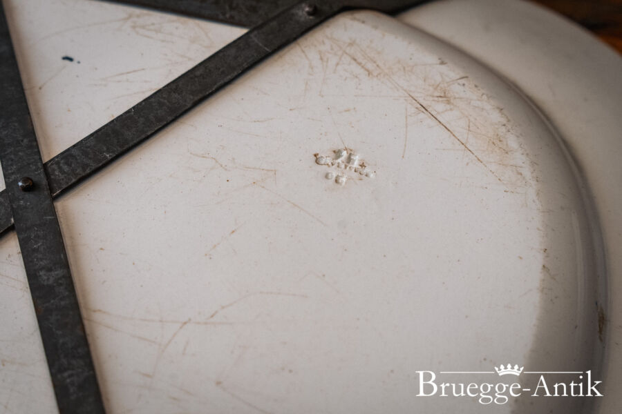 Antiquitaet zu verkaufen Bruegg Antik Januar 2024 54 - Brügge Antik