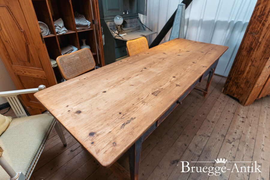 Antiquitaet zu verkaufen Bruegg Antik Juni 2024 308 - Brügge Antik