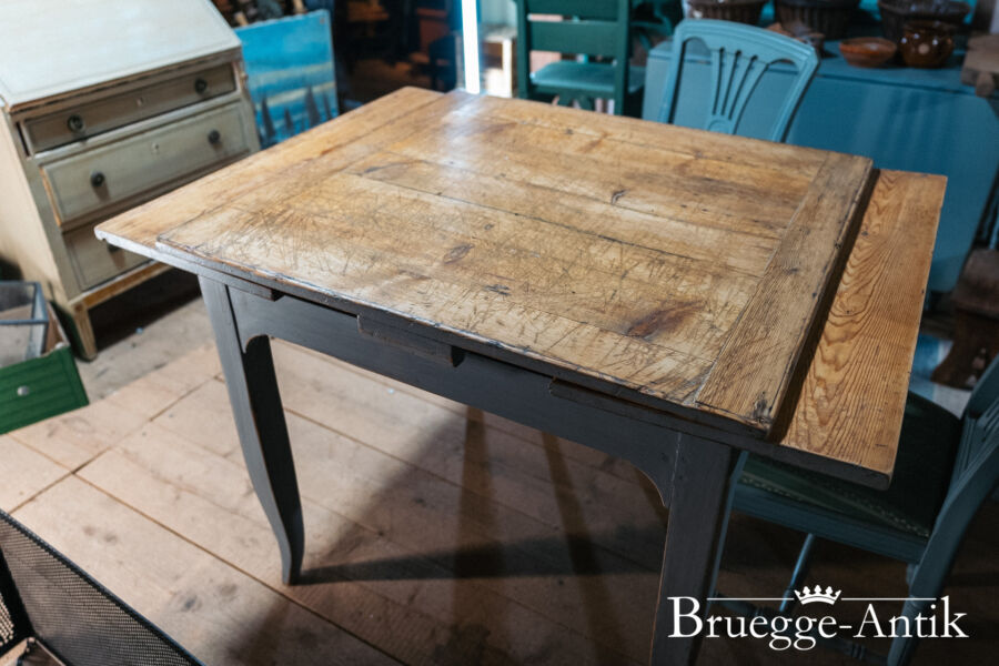 Antiquitaet zu verkaufen Bruegg Antik Juni 2024 318 - Brügge Antik