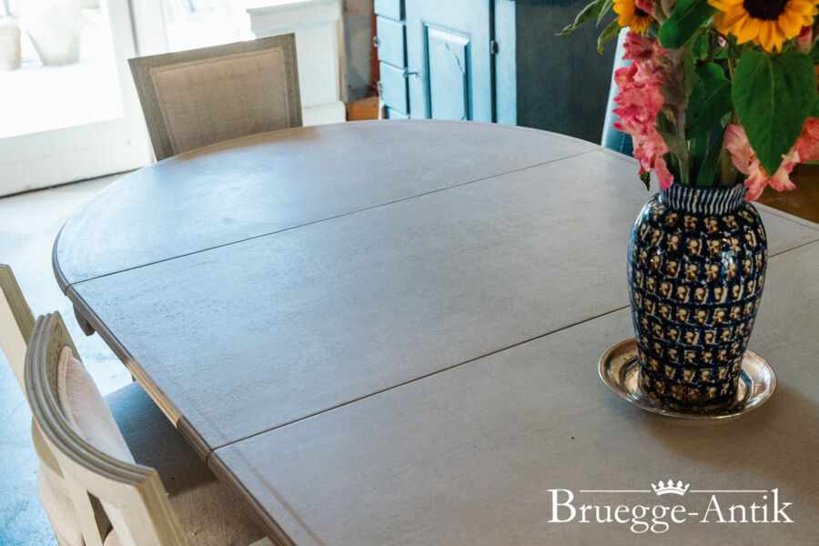 Antiquitaet zu verkaufen Bruegg Antik September 2024 24 - Brügge Antik