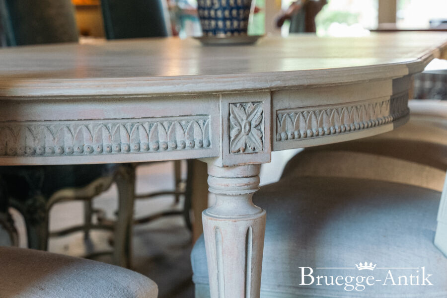 Antiquitaet zu verkaufen Bruegg Antik September 2024 25 - Brügge Antik