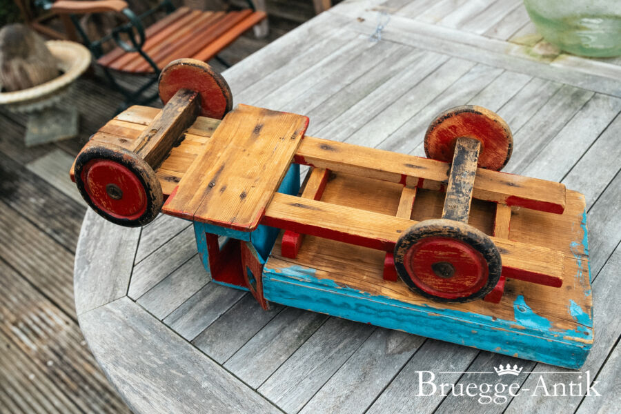 Antiquitaet zu verkaufen Bruegge Antik 11 10 2024 126 - Brügge Antik