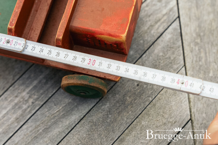 Antiquitaet zu verkaufen Bruegge Antik 11 10 2024 153 - Brügge Antik