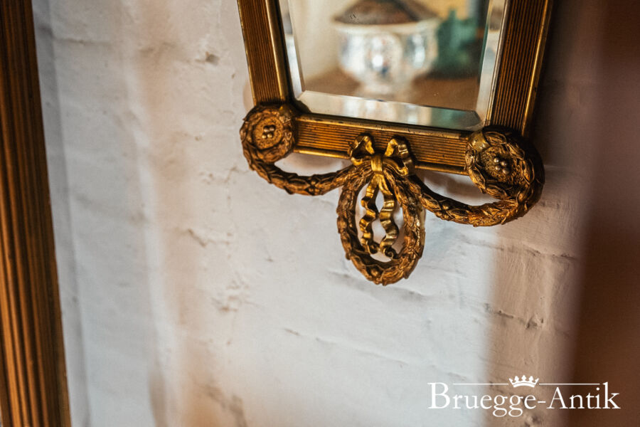 Antiquitaet zu verkaufen Bruegge Antik 11 10 2024 266 - Brügge Antik