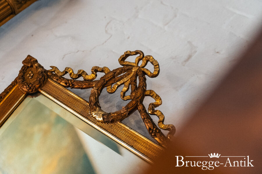 Antiquitaet zu verkaufen Bruegge Antik 11 10 2024 268 - Brügge Antik