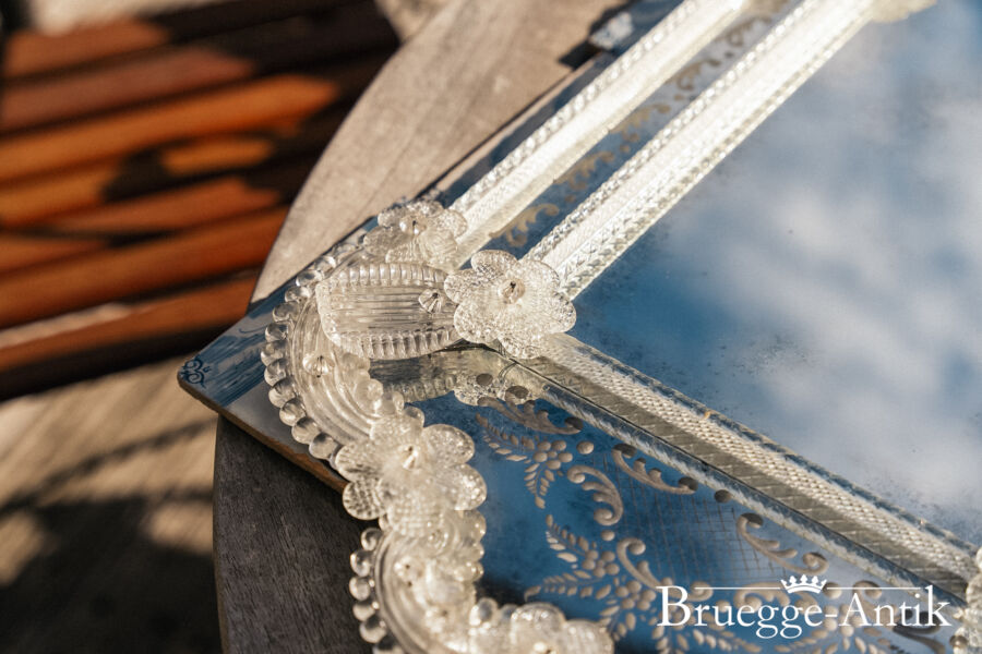 Antiquitaet zu verkaufen Bruegge Antik 11 10 2024 68 - Brügge Antik