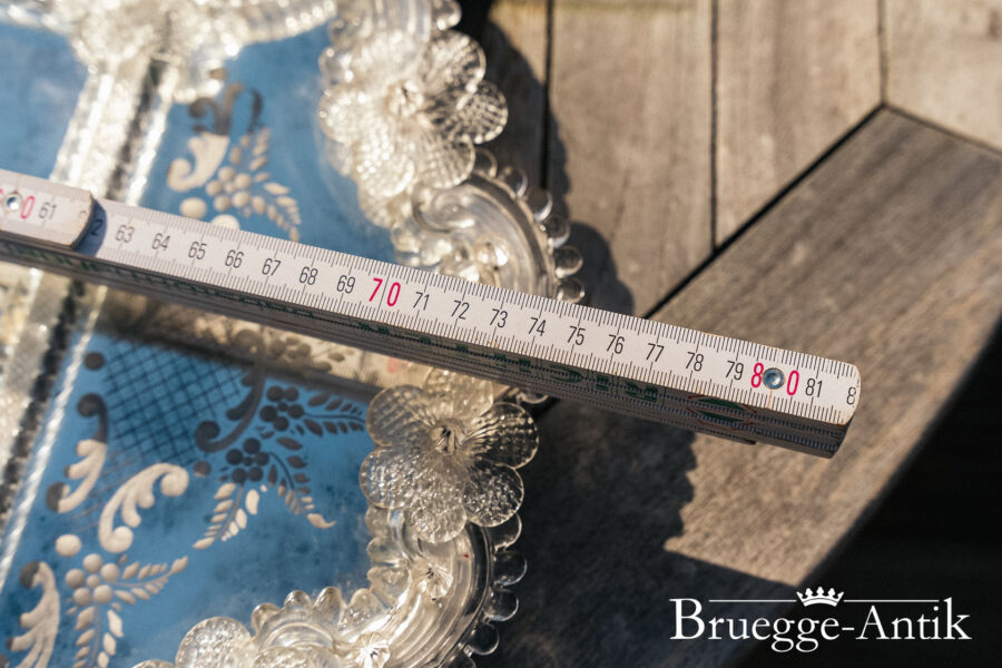 Antiquitaet zu verkaufen Bruegge Antik 11 10 2024 71 - Brügge Antik