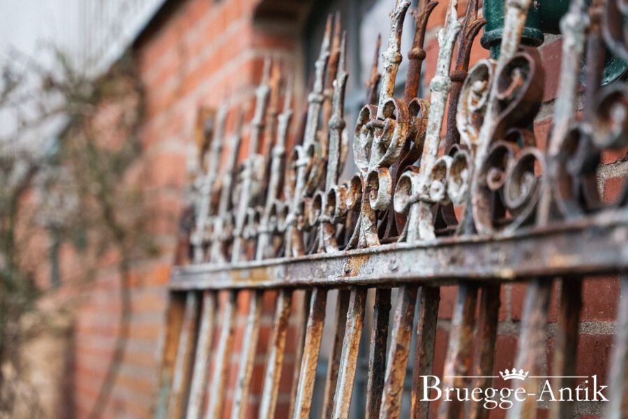 Bruegge Antik Antiquitaet Februar 2025 16 - Brügge Antik