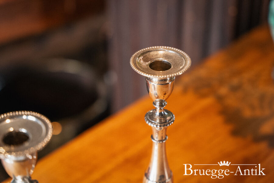 Bruegge Antik Antiquitaet Februar 2025 177 - Brügge Antik