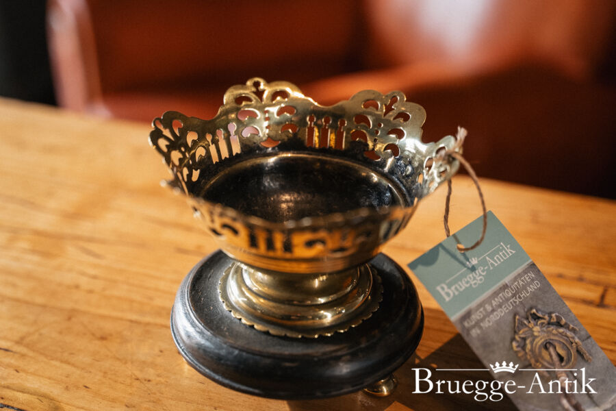 Bruegge Antik Antiquitaet Februar 2025 186 - Brügge Antik