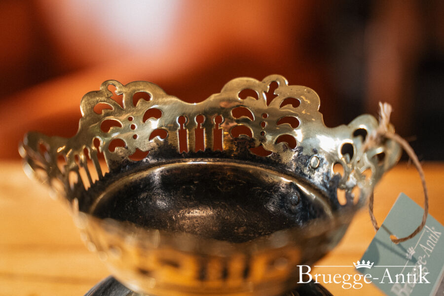 Bruegge Antik Antiquitaet Februar 2025 188 - Brügge Antik