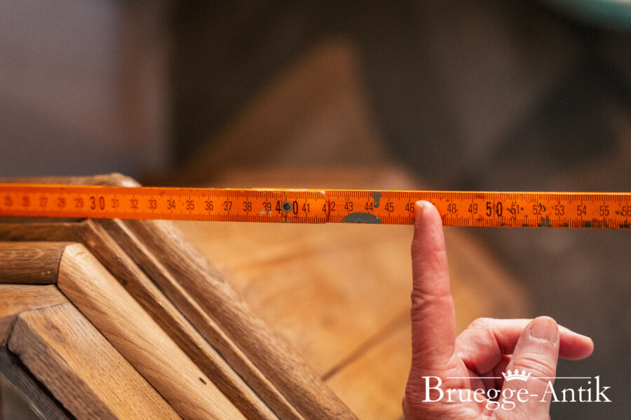 Bruegge Antik Antiquitaet April 2025 137 - Brügge Antik