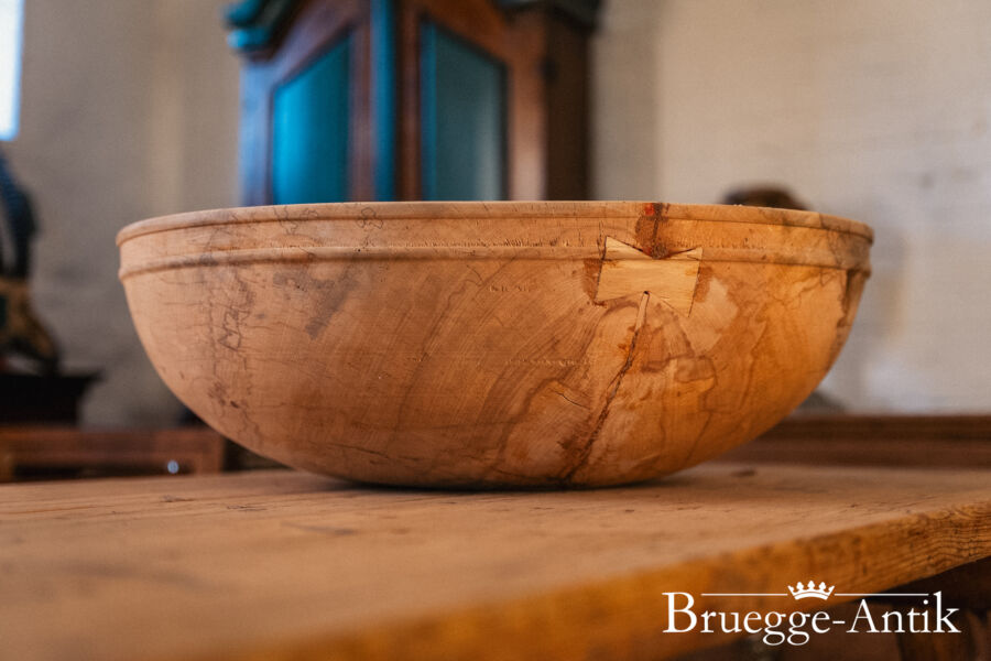 Bruegge Antik Antiquitaet April 2025 274 - Brügge Antik