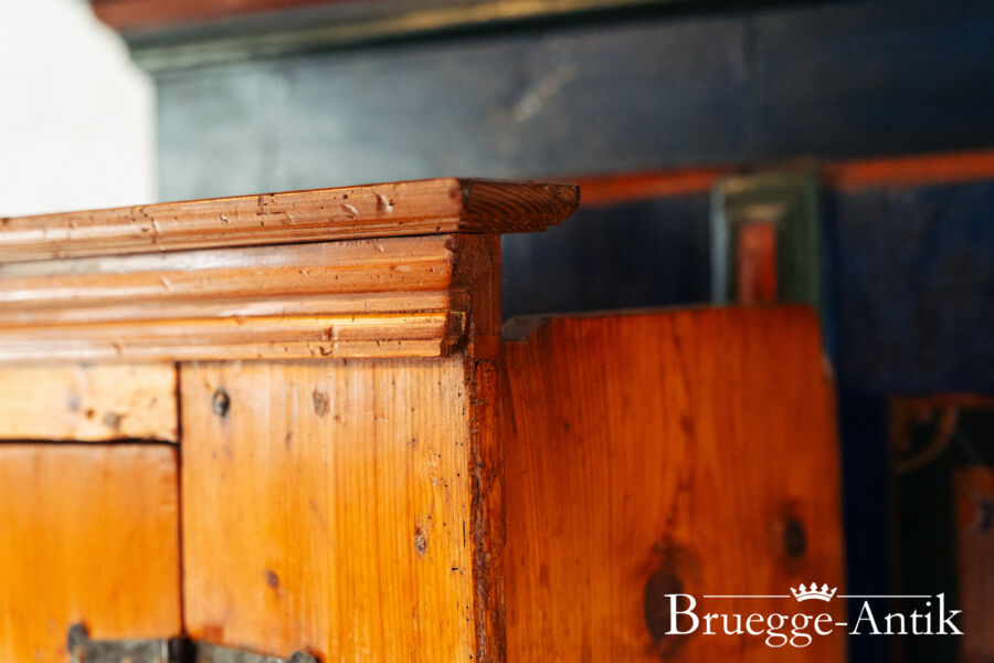 Bruegge Antik Antiquitaet August 2025 196 - Brügge Antik