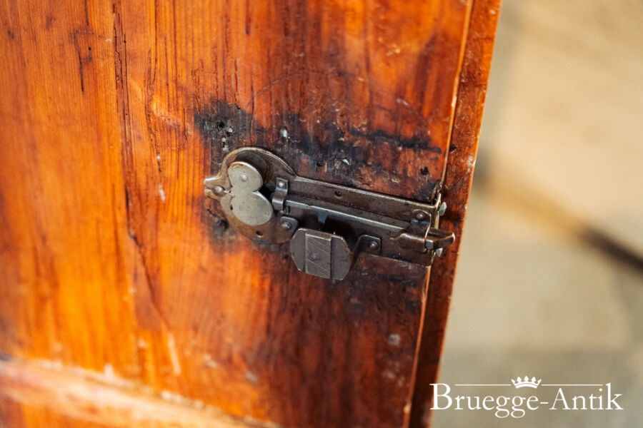 Bruegge Antik Antiquitaet August 2025 200 - Brügge Antik