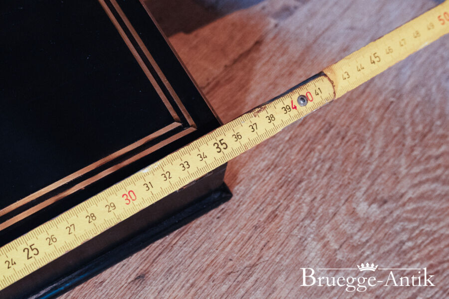 Bruegge Antik Antiquitaet August 2025 248 - Brügge Antik