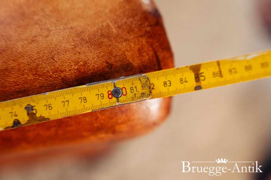 Bruegge Antik Antiquitaet August 2025 272 - Brügge Antik