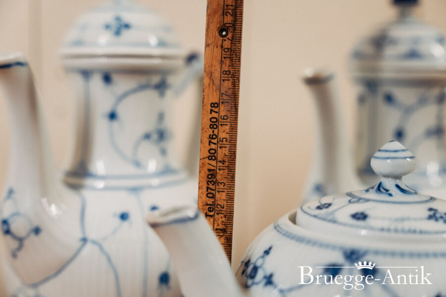 Bruegge Antik Antiquitaet August 2025 408 - Brügge Antik