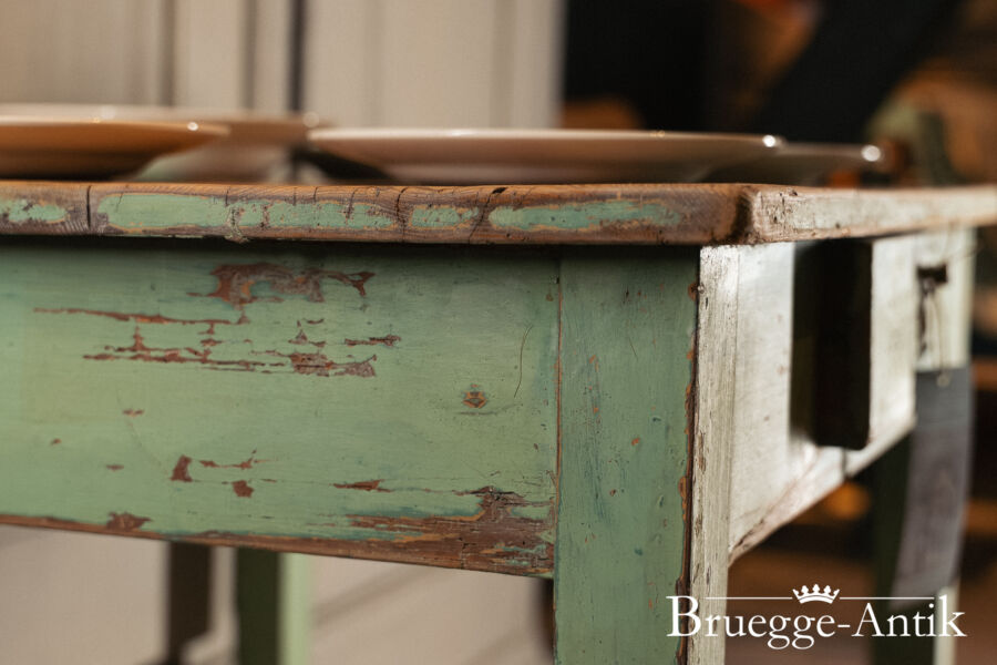 Antiquitaet Bruegge Antik Oktober 2025 120 - Brügge Antik