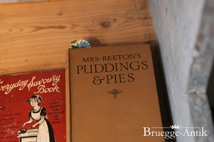 Antiquitaet Bruegge Antik Oktober 2025 324 - Brügge Antik