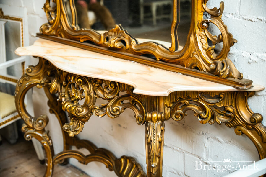 Fotos Bruegge Antik Antiquitaet 2023 Februar 363 - Brügge Antik