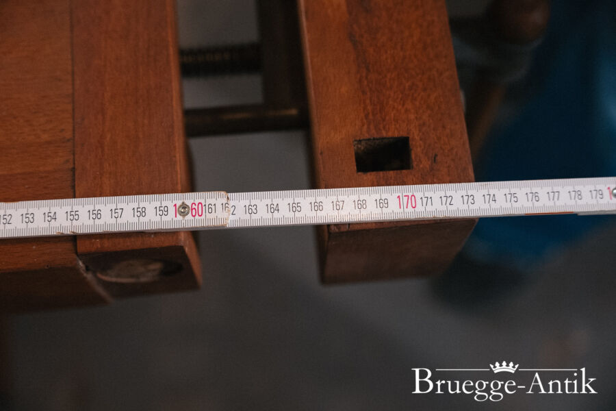 Antiquitaet Bruegge Antik Novemberr 2025 111 - Brügge Antik