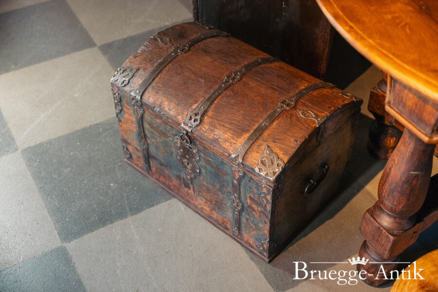 Antiquitaet Bruegge Antik Novemberr 2025 249 - Brügge Antik