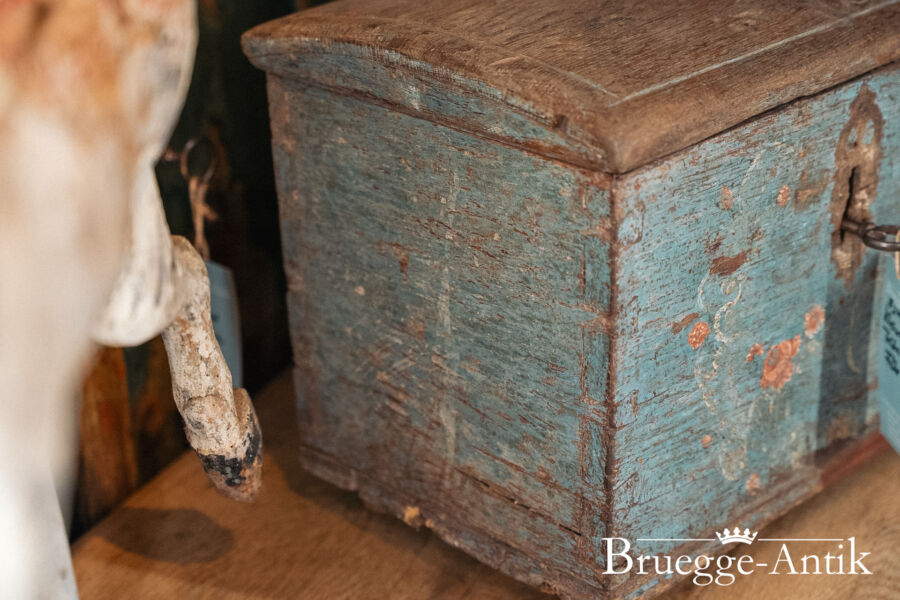 Antiquitaet Bruegge Antik Novemberr 2025 427 - Brügge Antik