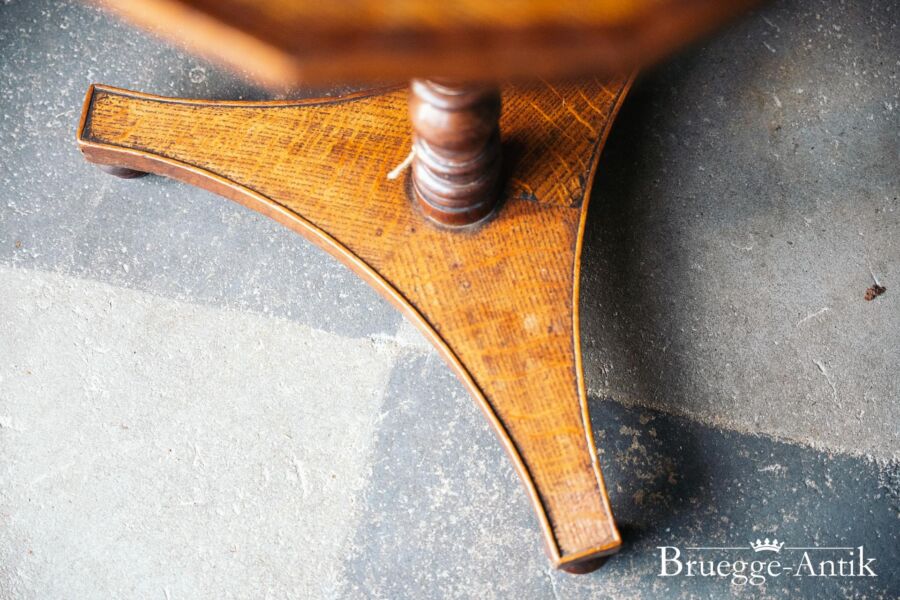 Kl bruegge antik antiquitaeten 2021 10 151 - Brügge Antik