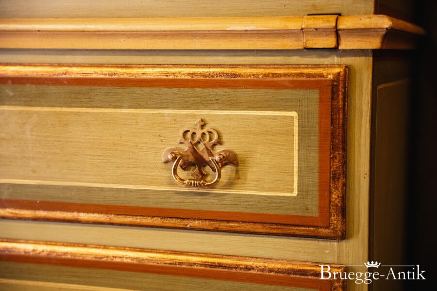 Kl bruegge antik antiquitaeten 2021 10 370 - Brügge Antik